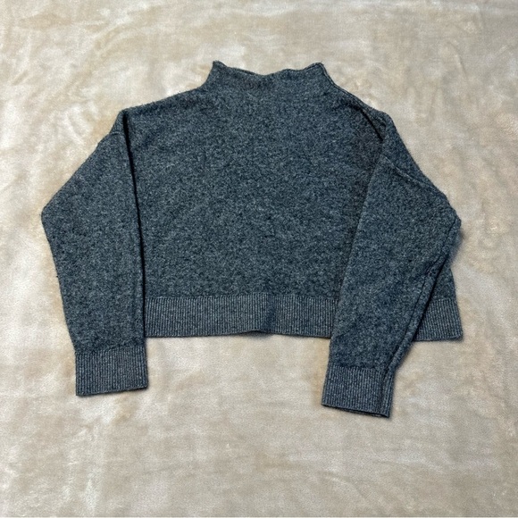 Anthropologie 100% Cashmere Pilcro Mock Neck Crop Sweater in Gray Size: XS - Picture 2 of 11